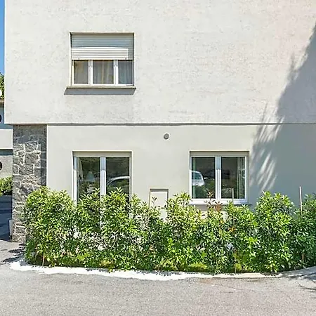 Hotel 2 Dervio